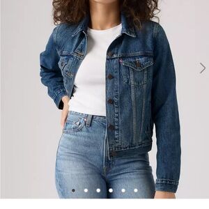 Original Trucker Jacket 
Levi’s  Blue Denim Jacket size L